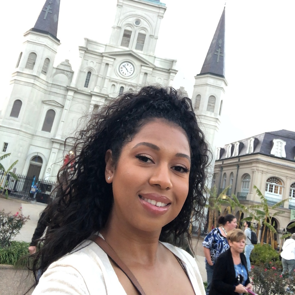 Meet your Posher, Christina